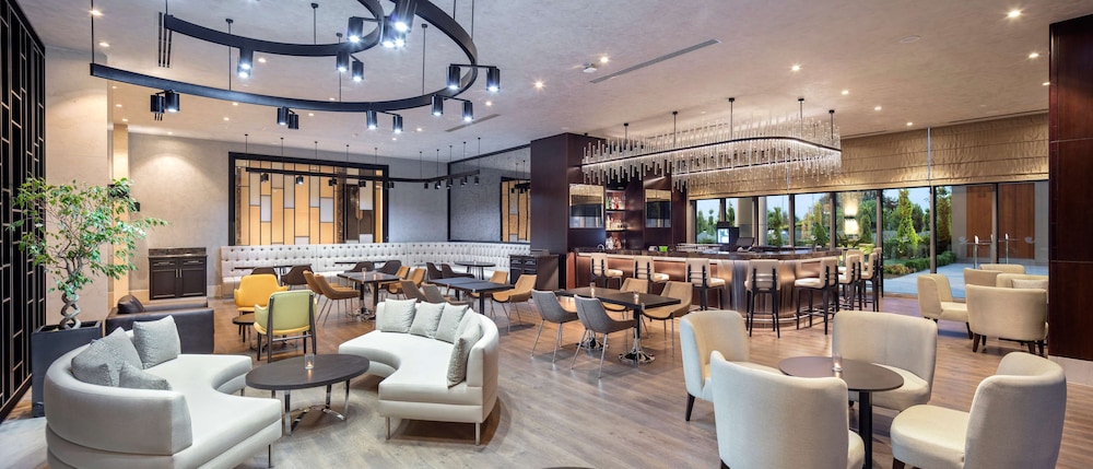 Hilton Istanbul Bakirkoy — Restaurant & bars in Istanbul, Istanbul