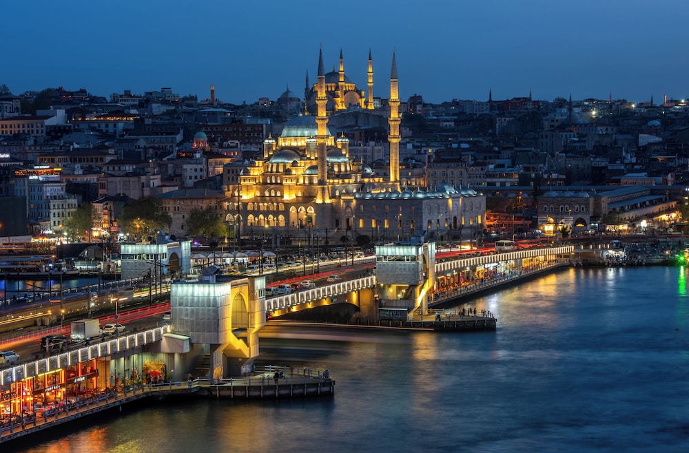 Momento Golden Horn Hotel — Attractions in the area in Istanbul, Istanbul