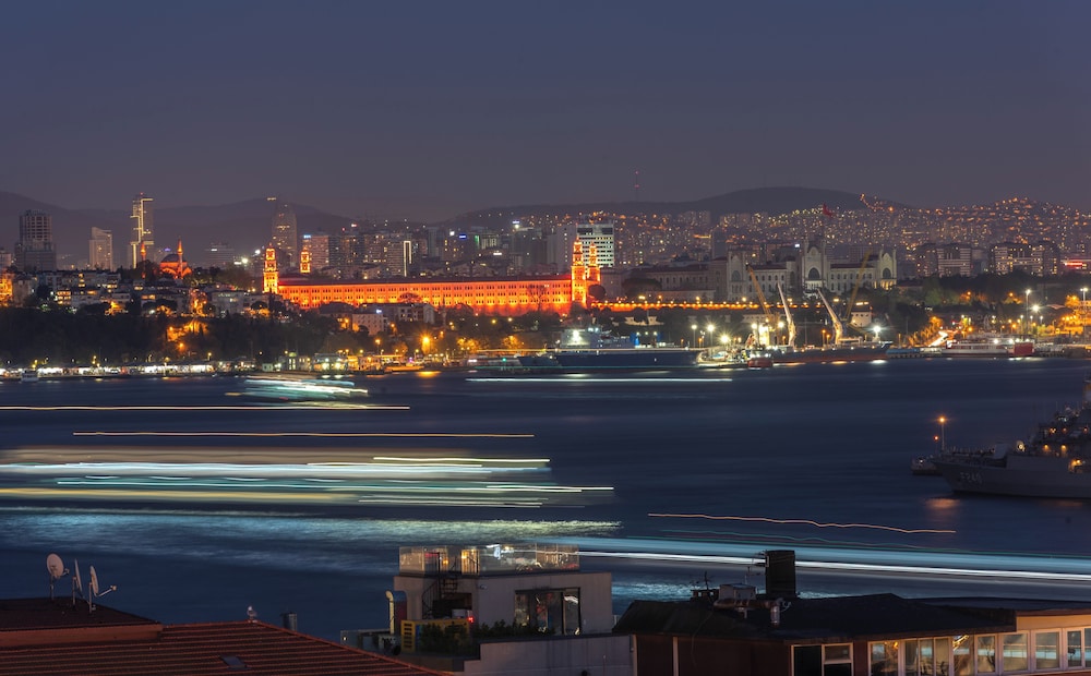 Momento Golden Horn Hotel — Attractions in the area in Istanbul, Istanbul