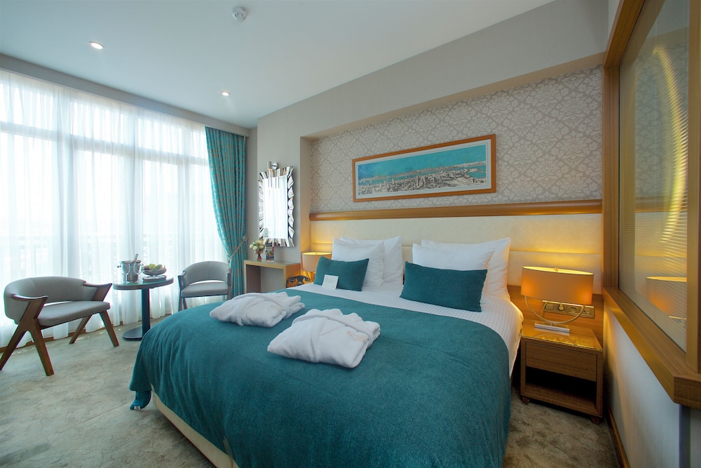 Momento Golden Horn Hotel — Hotel rooms in Istanbul, Istanbul