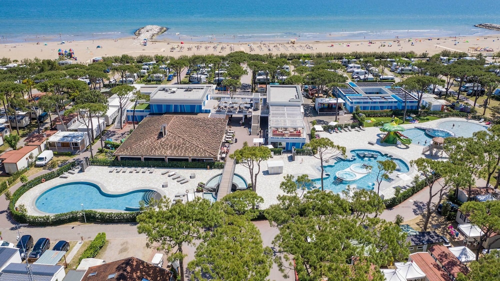 Camping Village Cavallino — Beach in Cavallino-Treporti, Veneto