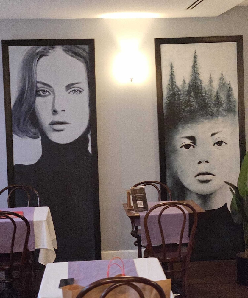 Lina Hotel Taksim Pera — Restaurant & bars in Istanbul, Istanbul