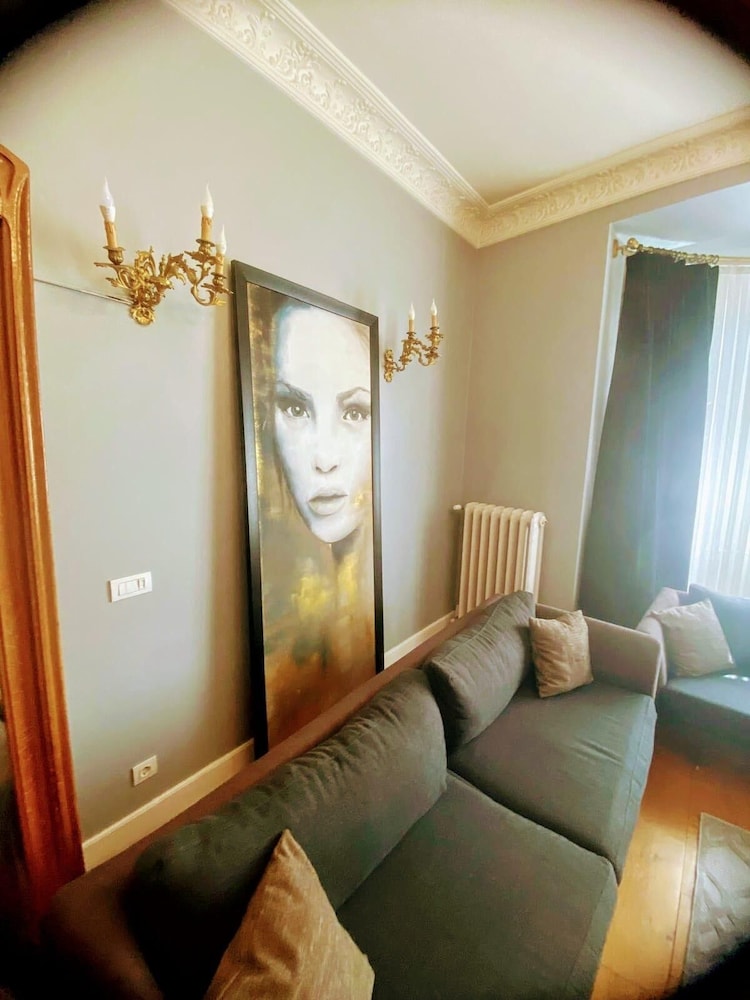 Lina Hotel Taksim Pera — Hotel rooms in Istanbul, Istanbul