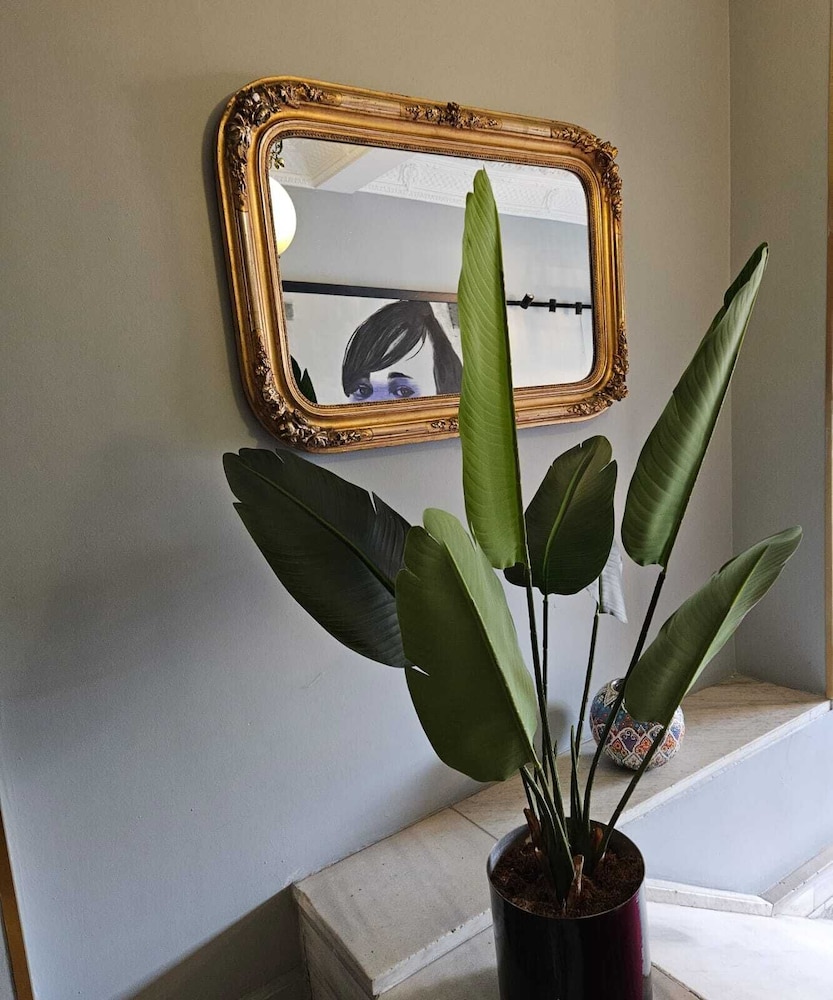 Lina Hotel Taksim Pera — Hotel rooms in Istanbul, Istanbul