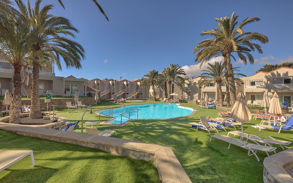 Hotel LIVVO Koala Garden — Swimming pool in Maspalomas, Canary Islands