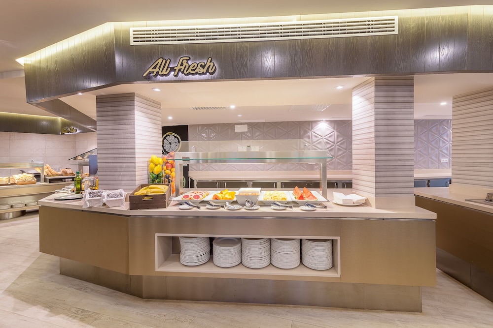 Hotel LIVVO Koala Garden — Restaurant & bars in Maspalomas, Canary Islands