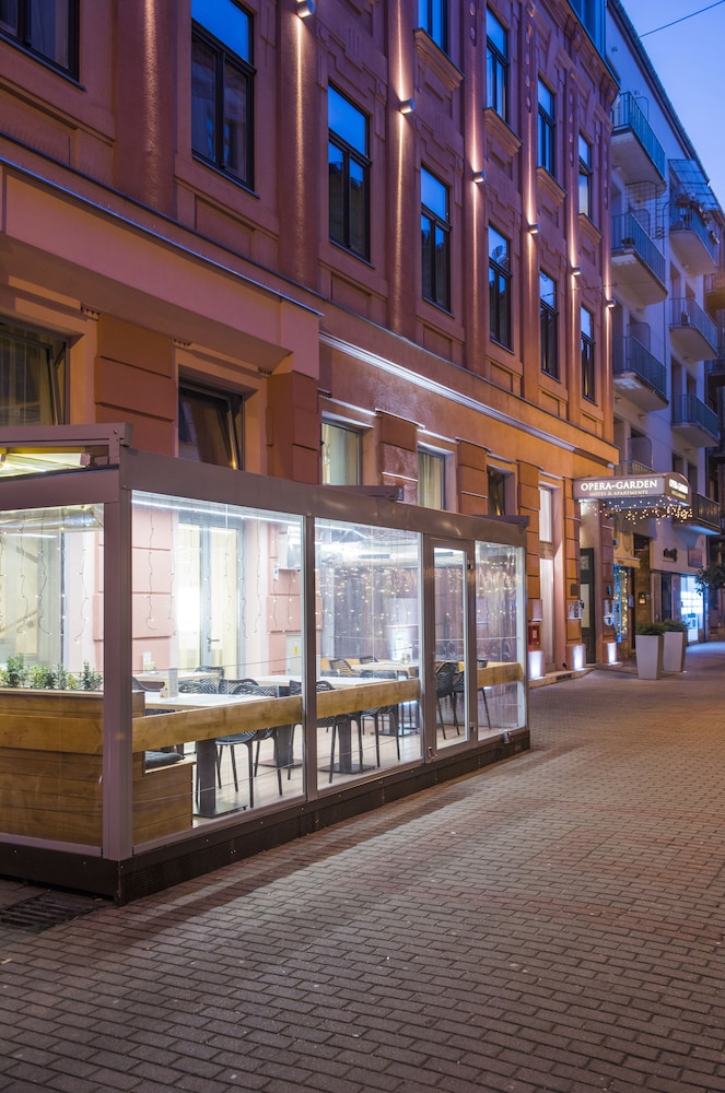 Opera Garden Hotel & Apartments - zdjęcie 4