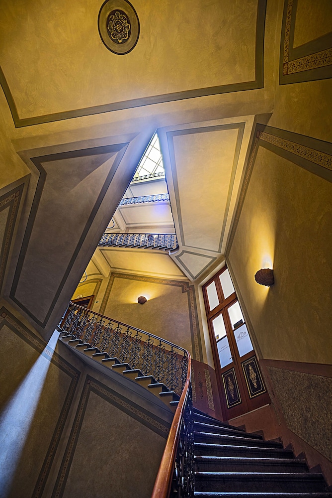 Deminka Palace — Hotel building in Prague, Prague