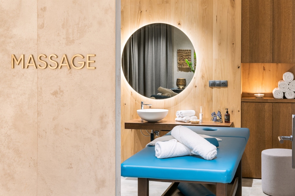 Mosaic House Design Hotel — Spa in Prague, Prague