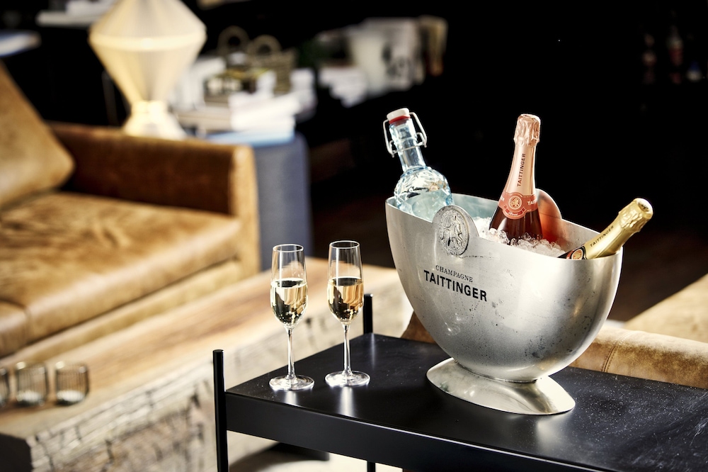 Mosaic House Design Hotel — Restaurant & bars in Prague, Prague