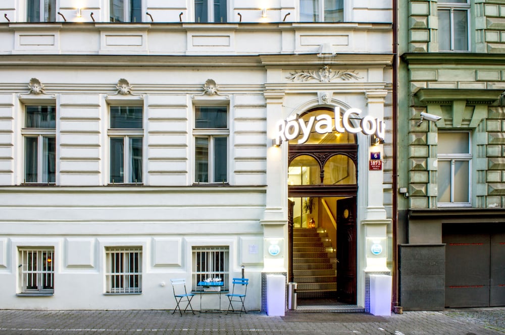 Royal Court Hotel — Hotel building in Prague, Prague