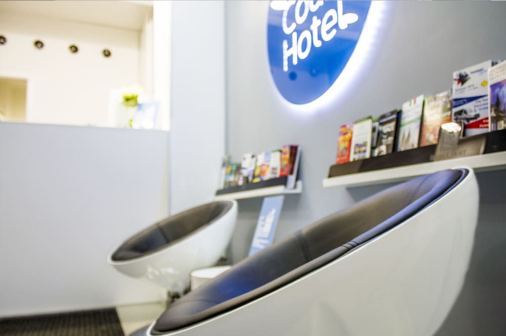 Royal Court Hotel — Hotel building in Prague, Prague