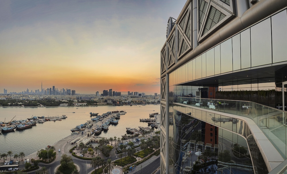Al Bandar Rotana – Dubai Creek — Attractions in the area in Dubai