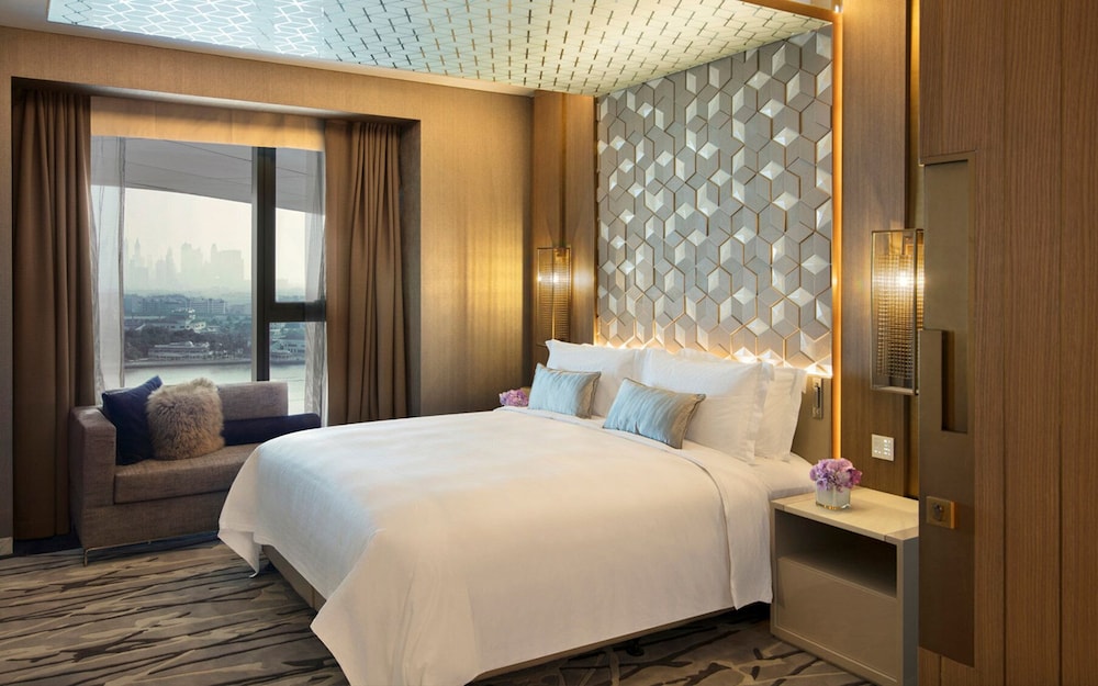 Al Bandar Rotana – Dubai Creek — Hotel rooms in Dubai