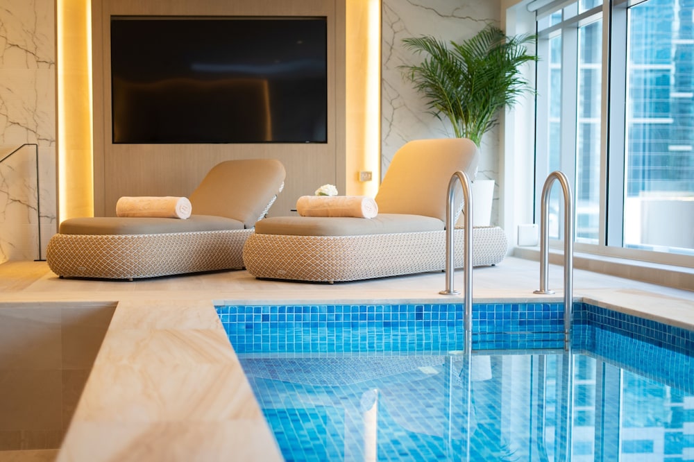 Al Bandar Arjaan by Rotana - Dubai Creek — Swimming pool in Dubai