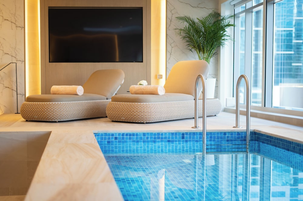 Al Bandar Arjaan by Rotana - Dubai Creek — Swimming pool in Dubai