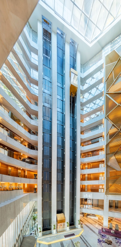 Al Bandar Arjaan by Rotana - Dubai Creek — Hotel building in Dubai
