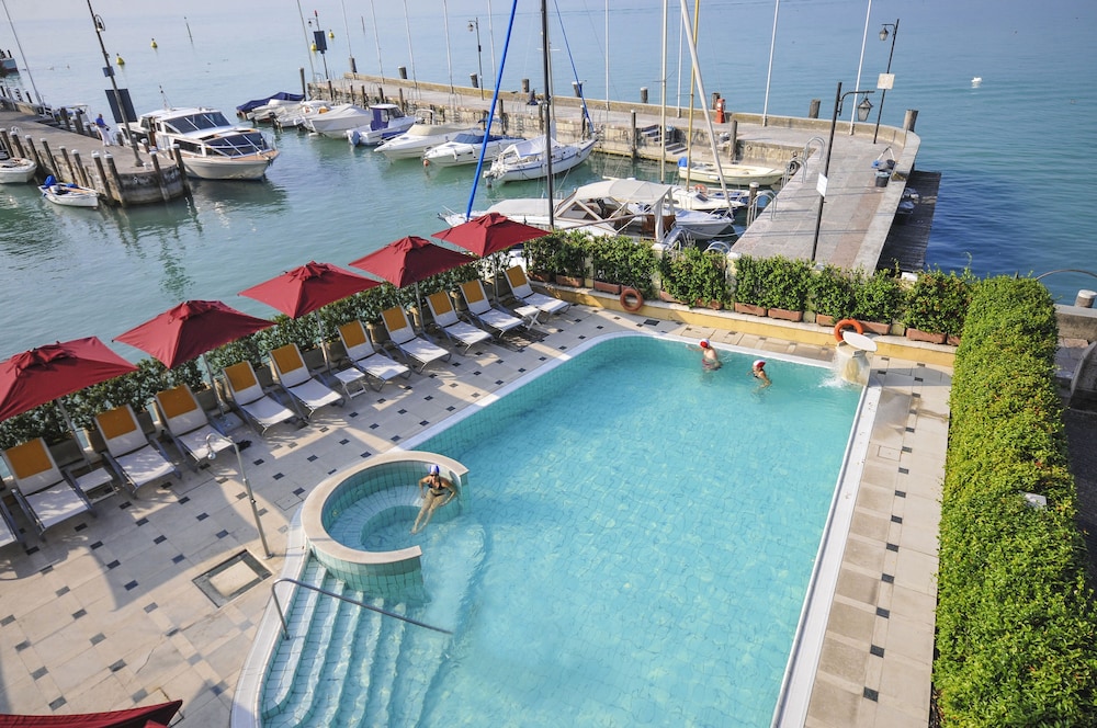 Hotel Sirmione Terme - zdjęcie 3