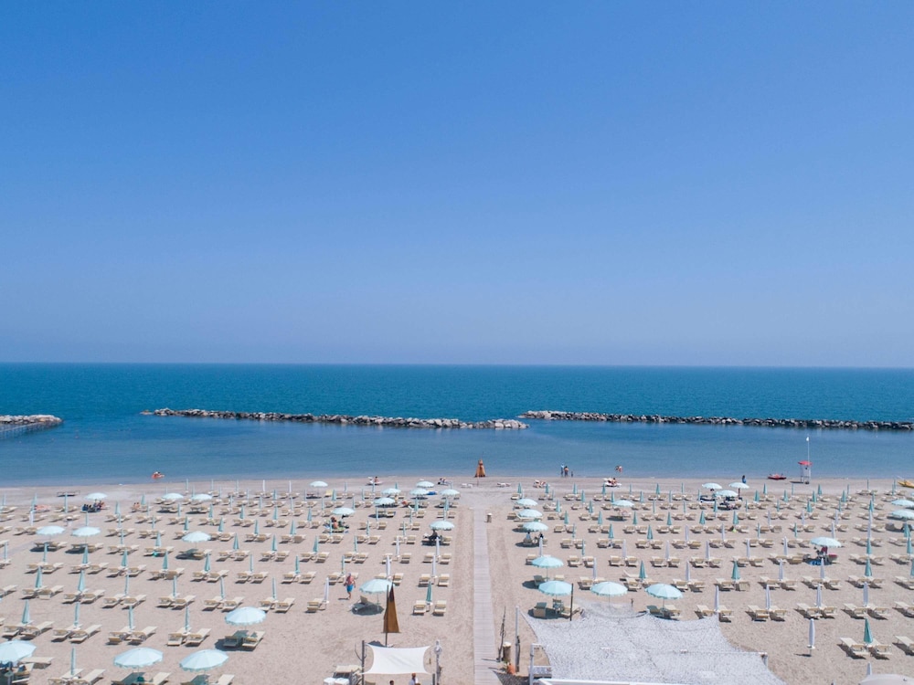 Mercure Rimini Artis - zdjęcie 2
