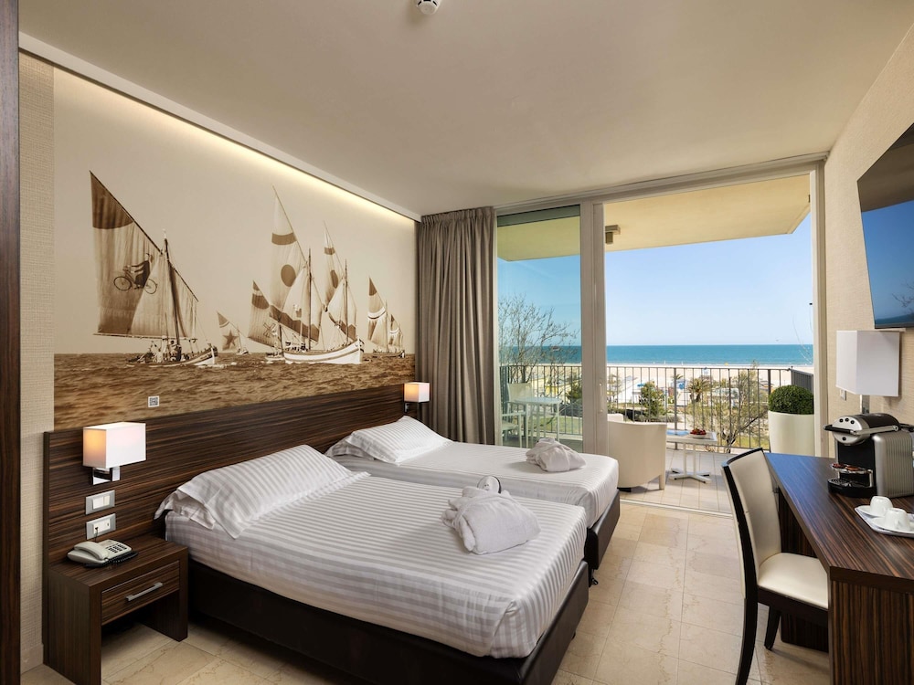 Mercure Rimini Lungomare - zdjęcie 2
