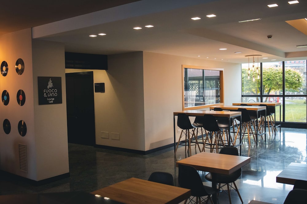 Best Western Mirage Hotel Fiera — Restaurant & bars in Paderno Dugnano, Lombardy