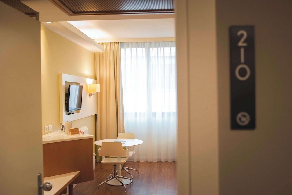 Best Western Mirage Hotel Fiera — Hotel rooms in Paderno Dugnano, Lombardy