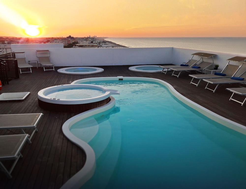 Hotel Nautico - zdjęcie 2