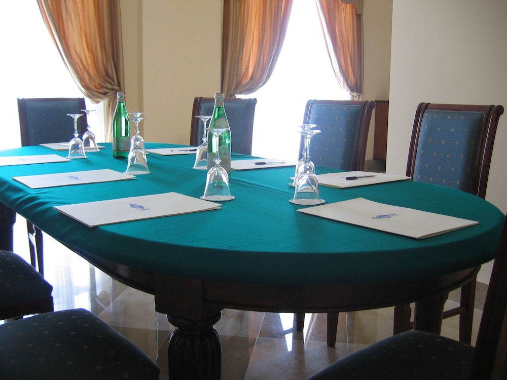 Grand Hotel Palace — Hotel building in Marsala, Sicily