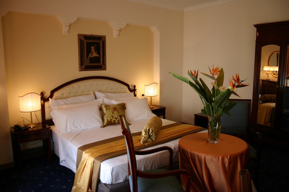 Grand Hotel Palace — Hotel rooms in Marsala, Sicily