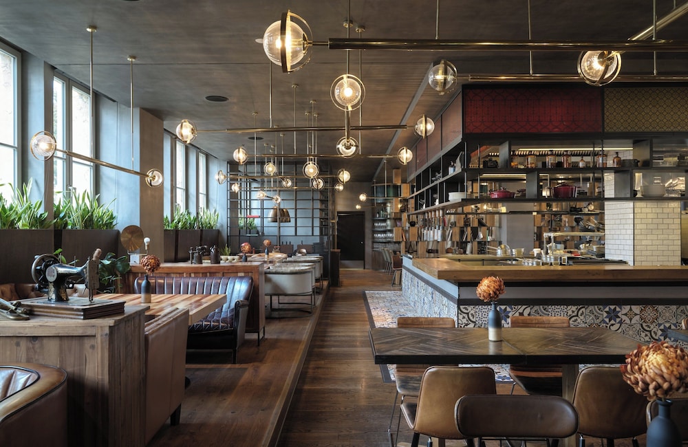 The Posthouse Berlin Potsdamer Platz - Leonardo Limited Edition — Restaurant & bars in Berlin, Berlin