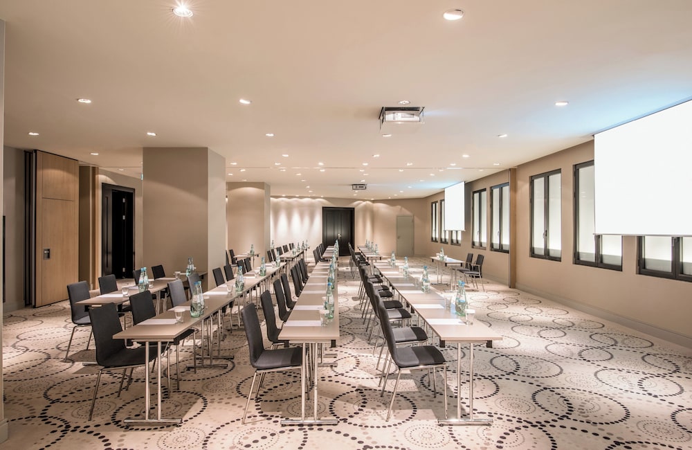 The Posthouse Berlin Potsdamer Platz - Leonardo Limited Edition — Hotel building in Berlin, Berlin