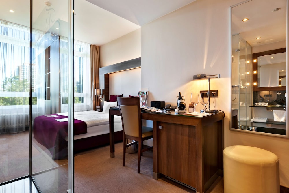 Flemings Selection Hotel Frankfurt-City — Hotel rooms in Frankfurt am Main, Hesse