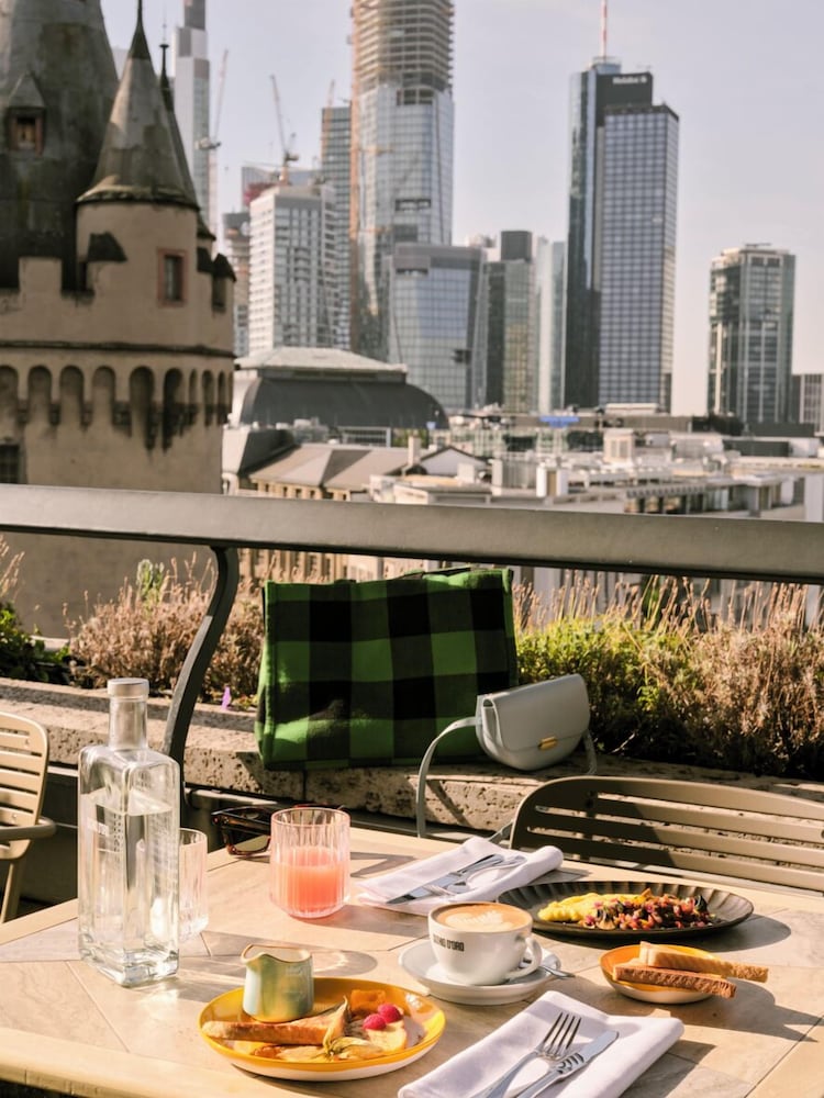 Flemings Selection Hotel Frankfurt-City — Restaurant & bars in Frankfurt am Main, Hesse