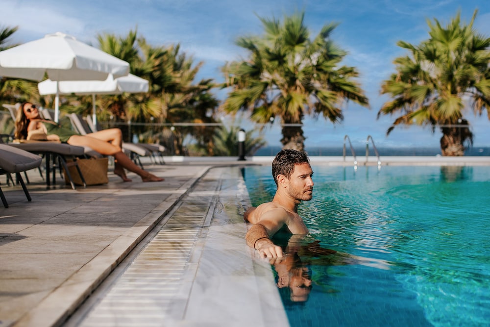 Louis Paphos Breeze — Swimming pool in Chlorakas, Paphos Region