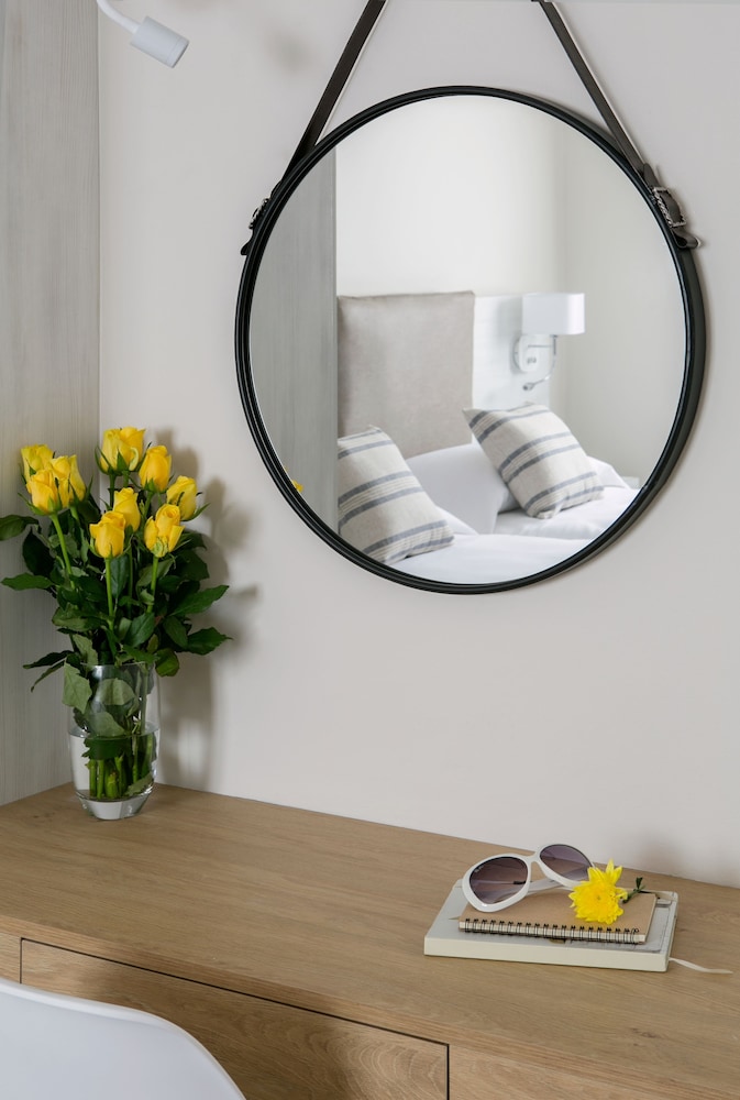 Louis Paphos Breeze — Hotel rooms in Chlorakas, Paphos Region