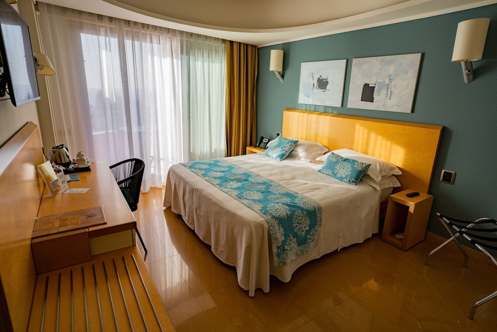 Panoramic Hotel — Hotel rooms in Taormina, Sicily