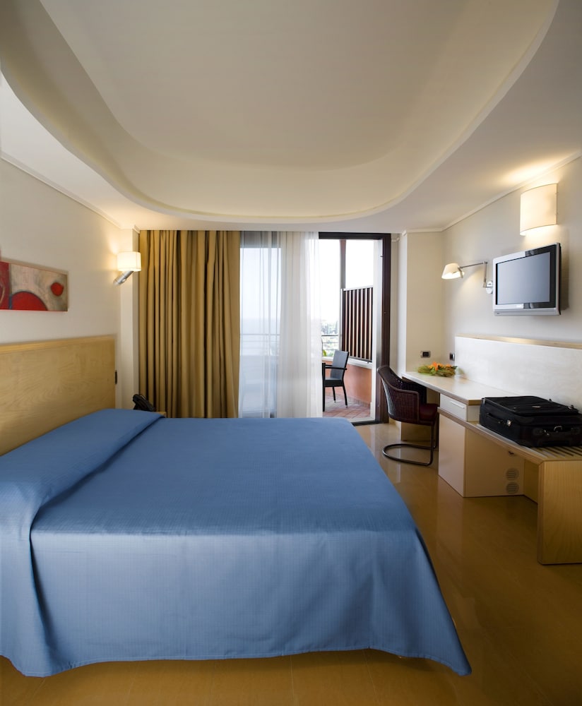 Panoramic Hotel — Hotel rooms in Taormina, Sicily