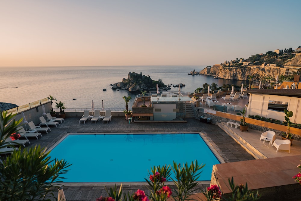 Panoramic Hotel — Swimming pool in Taormina, Sicily