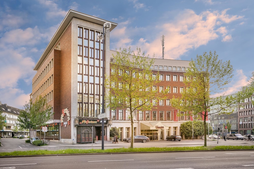 Hotel Unique Dortmund Hauptbahnhof - zdjęcie 2