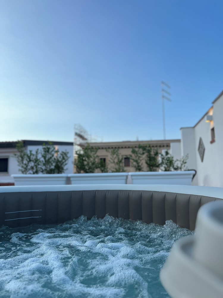 Hotel Montreal — Spa in Ragusa, Sicily