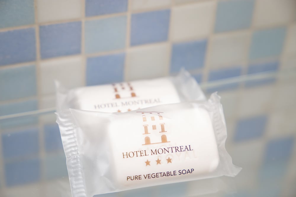 Hotel Montreal — Hotel rooms in Ragusa, Sicily