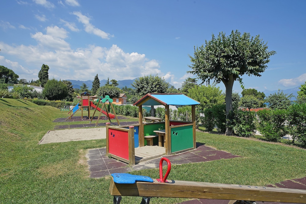 Onda Blu Resort — Attractions for children in Manerba del Garda, Lombardy