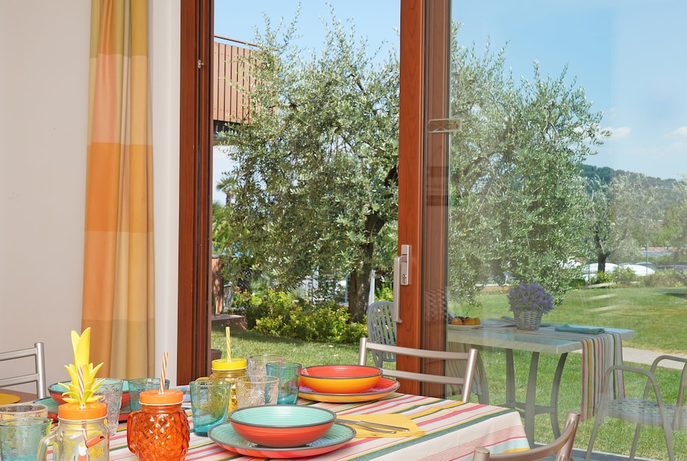 Onda Blu Resort — Hotel building in Manerba del Garda, Lombardy