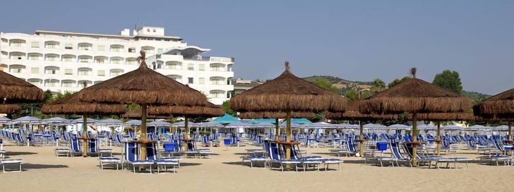 Grand Hotel Don Juan - zdjęcie 3