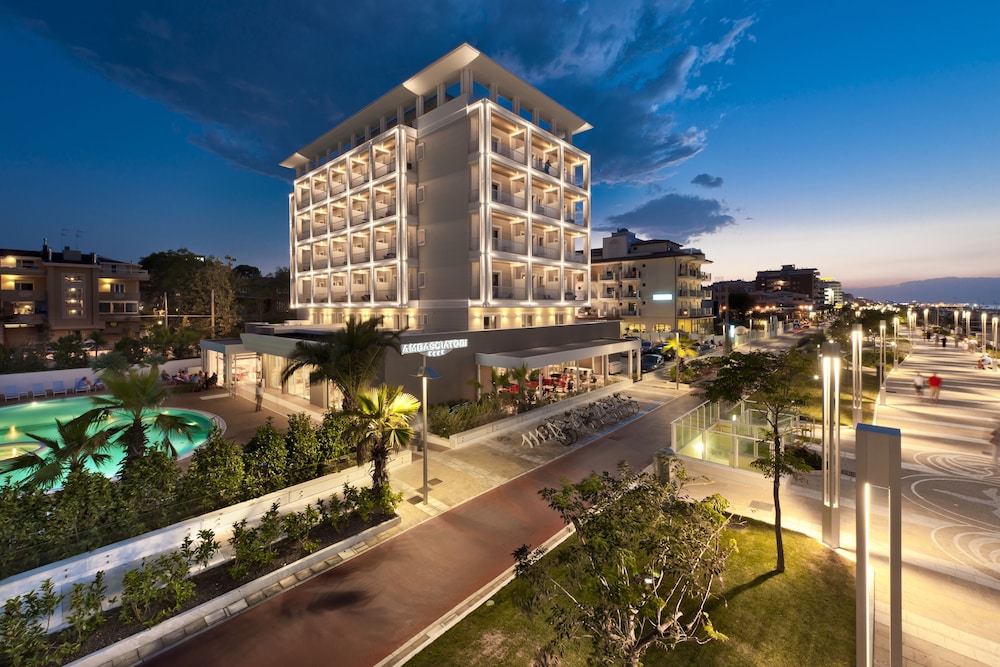 Hotel Ambasciatori - zdjęcie 4