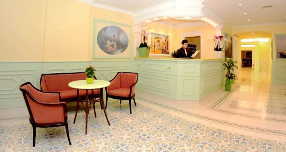 Hotel Astoria Sorrento — Hotel building in Sorrento, Campania