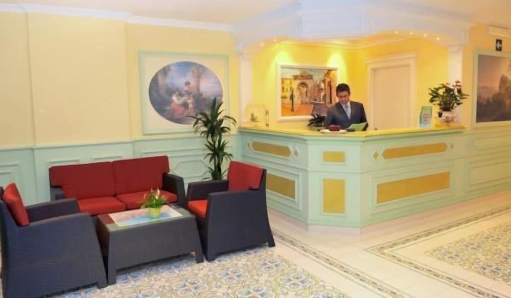 Hotel Astoria Sorrento — Hotel building in Sorrento, Campania
