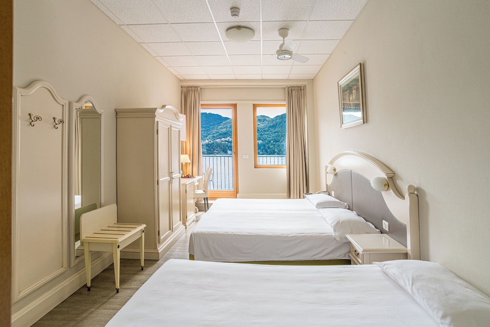 Hotel Bazzoni et du Lac — Hotel rooms in Tremezzo, Lombardy