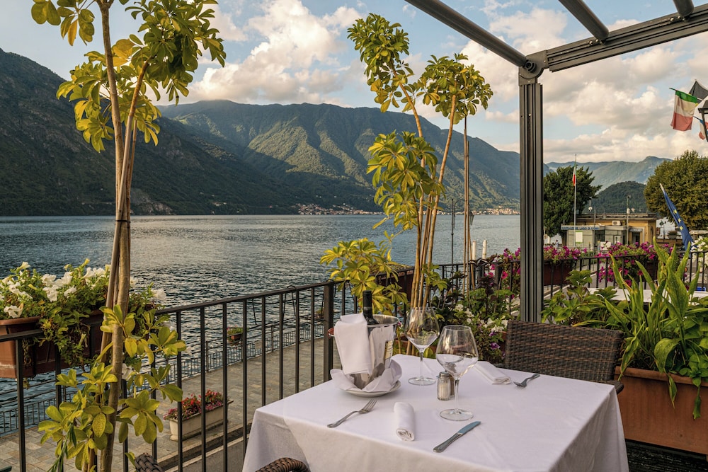 Hotel Bazzoni et du Lac — Restaurant & bars in Tremezzo, Lombardy