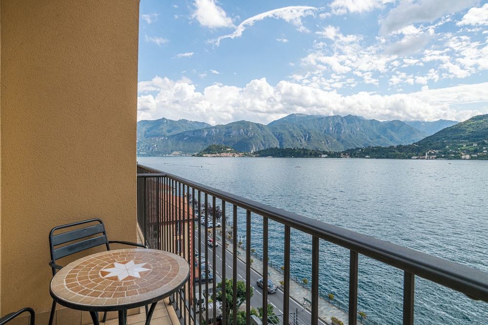 Hotel Bazzoni et du Lac — Hotel rooms in Tremezzo, Lombardy